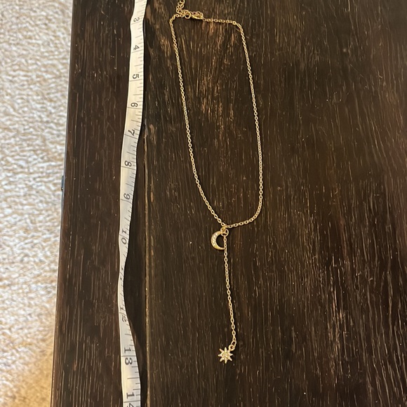 Gold necklace with sun and moon - Picture 2 of 3